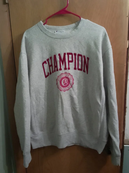 Champion Light Gray Sweatshirt with Maroon Logo Y2K Size Large - Picture 8 of 9